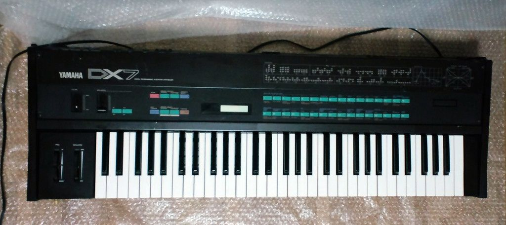 あのDX7を入手 - ばびぶべぼ研究室